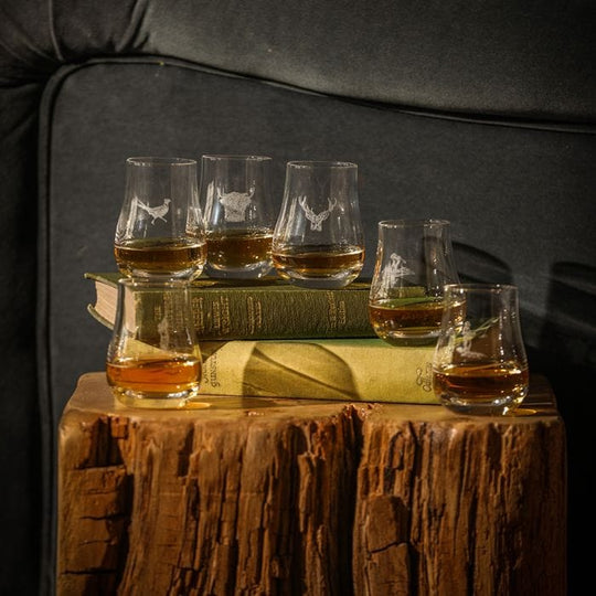 Just Slate Company – Whisky Tasting Glass – Engraved – Golf Design - Mood4whisky